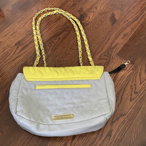 Betsey Johnson handbag - Picture 6 of 8